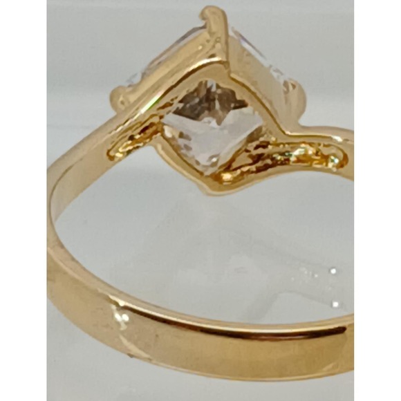 Vintage 1990s Princess Cut CZ Gold Plated Ring Size 9 - 1.6 CT Sim Diamond CZ - Picture 5 of 11